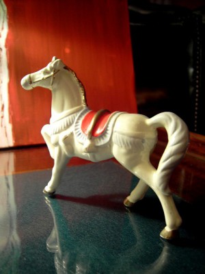 Porzellanfigur Pferd Figur Keramik